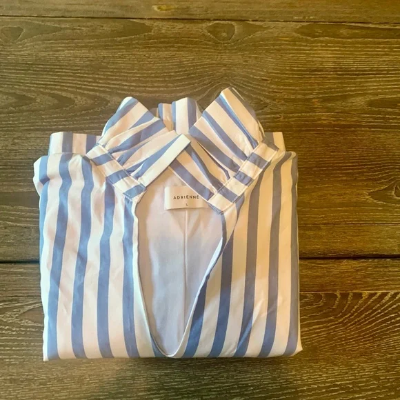 Boutique Blue and White Dress with Ruffle Neck - Picture 6 of 6